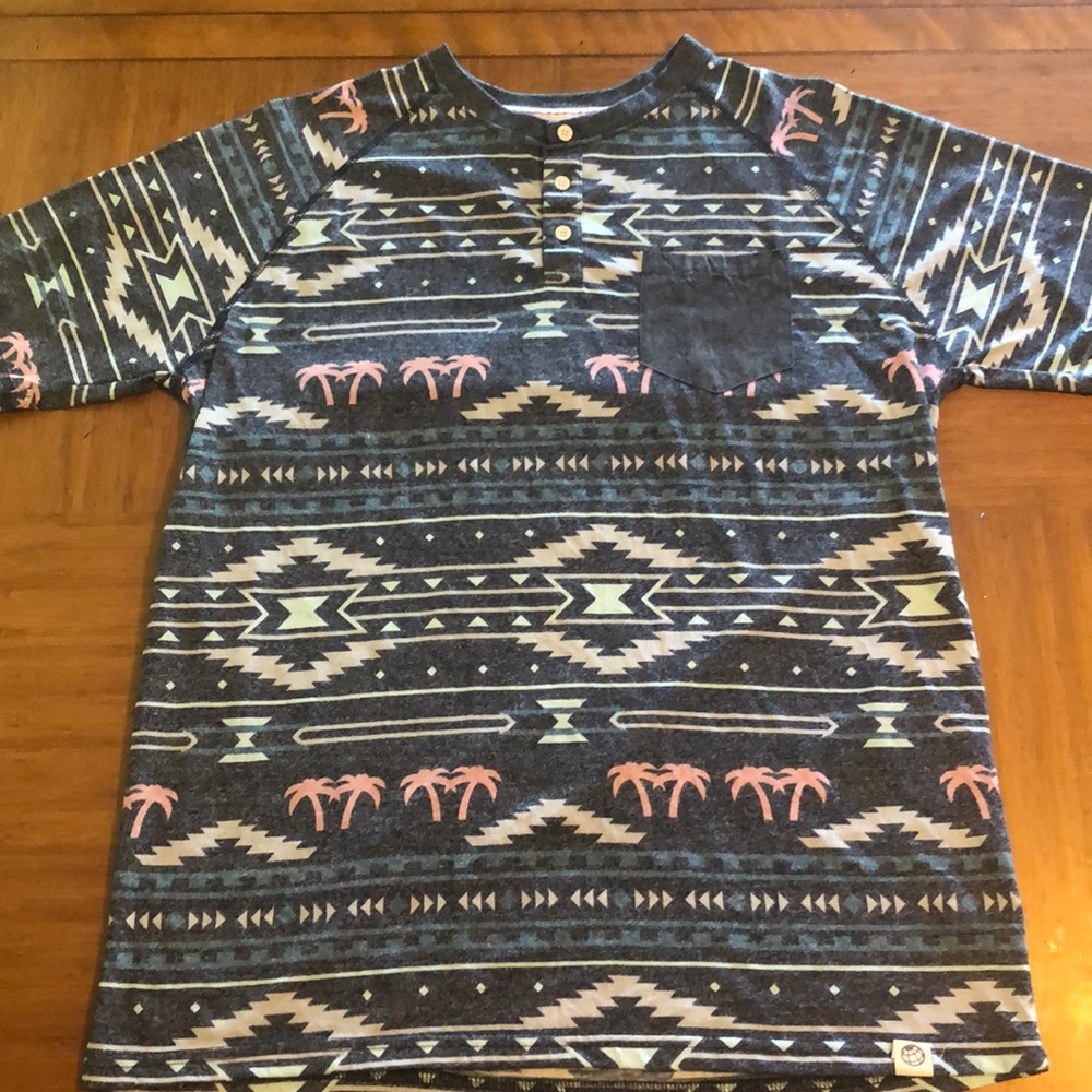 Free planet T-shirt